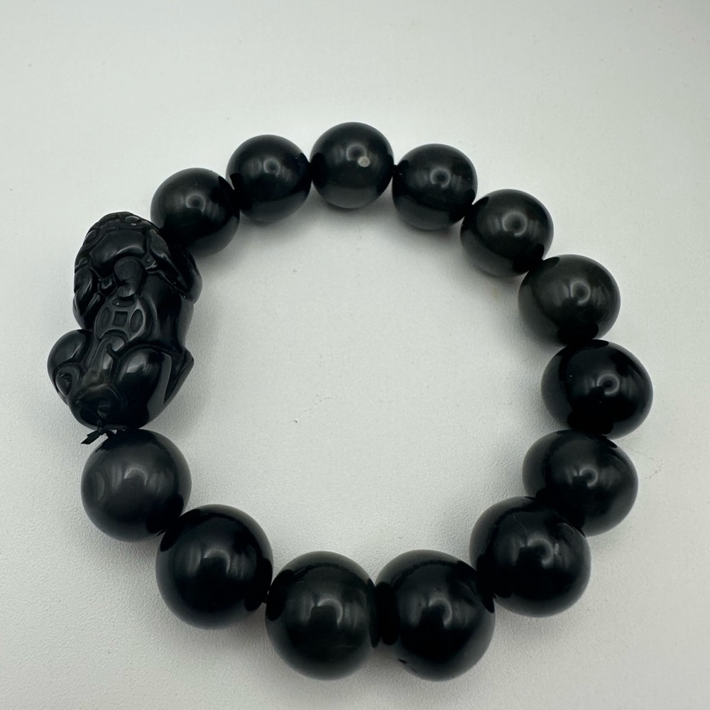 Silver Sheen Black Obsidian Beaded Bracelet with Pixiu Bead - Picture 4 of 15